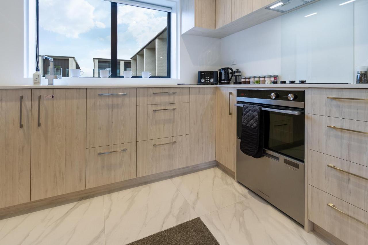 כרייסטצ'רץ' In The Heart Of It All: 2 Bed Cbd Townhouse מראה חיצוני תמונה